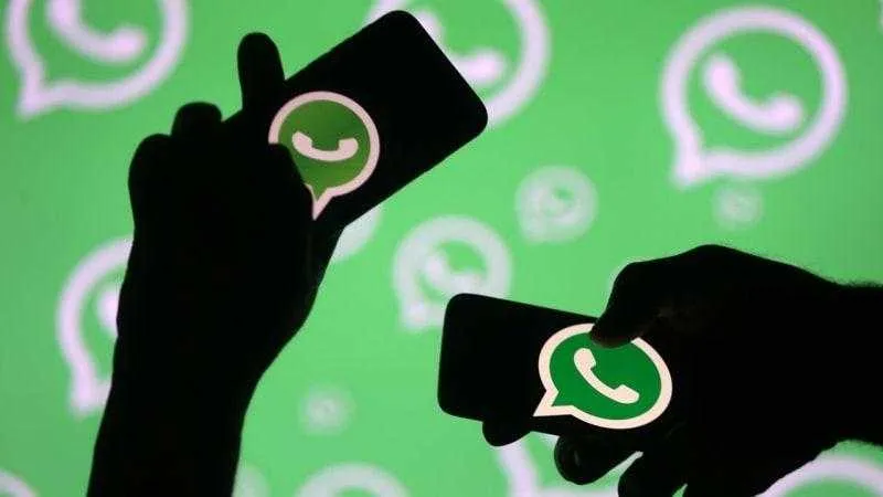 WhatsApp: la sua nuova privacy policy potrebbe essere illegale 10 whatsapp spy