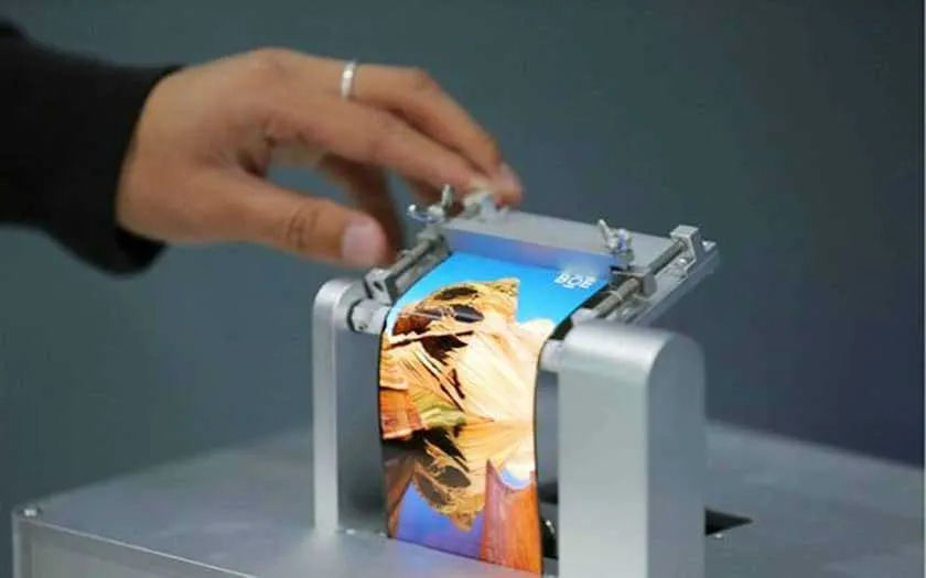 smartphone enroulable