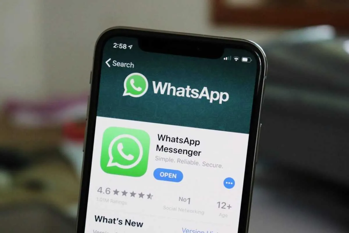 WhatsApp iPhone 1