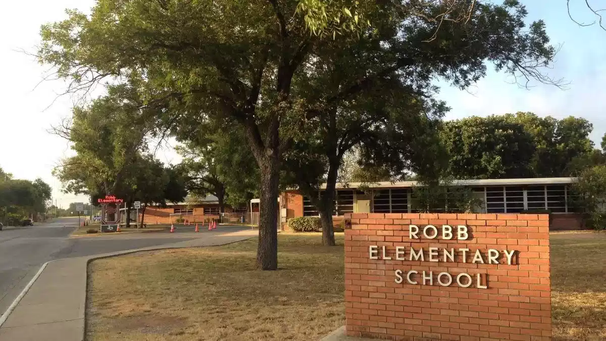 School di Uvalde