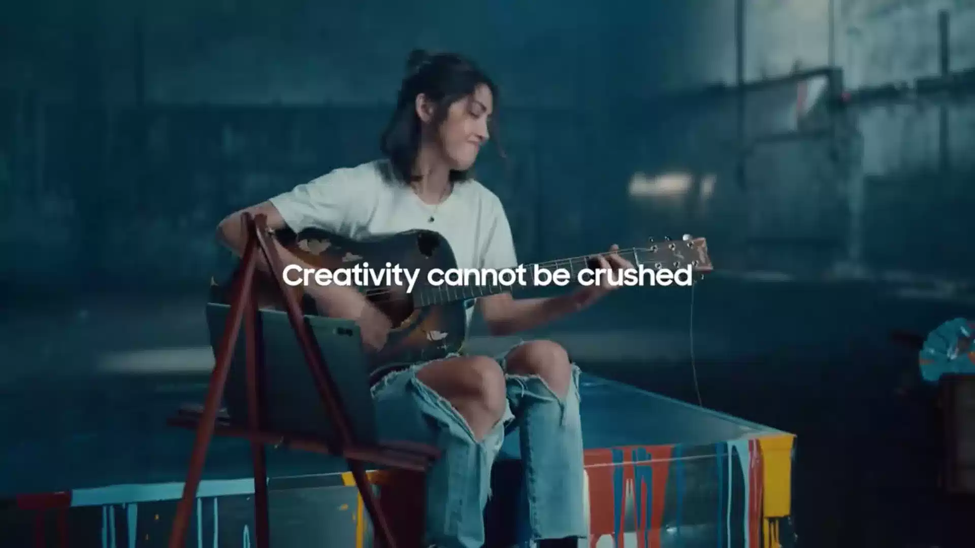 samsung uncrush ad