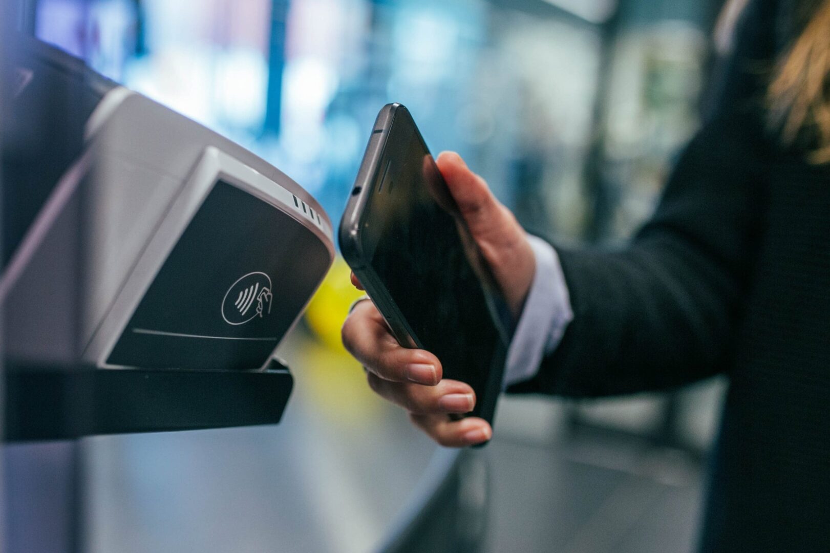 smartphone contactless